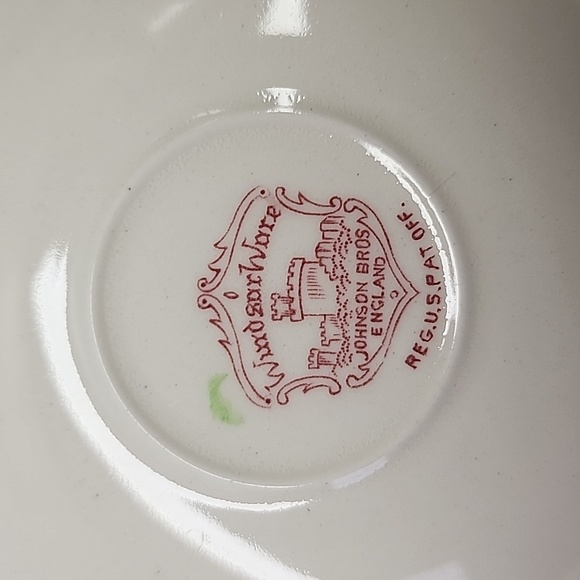 1935-1950 Vintage Johnson Bros Windsor Ware Demitasse Duo (Cup & Saucer) - Picture 4 of 6